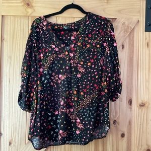 Floral torrid blouse